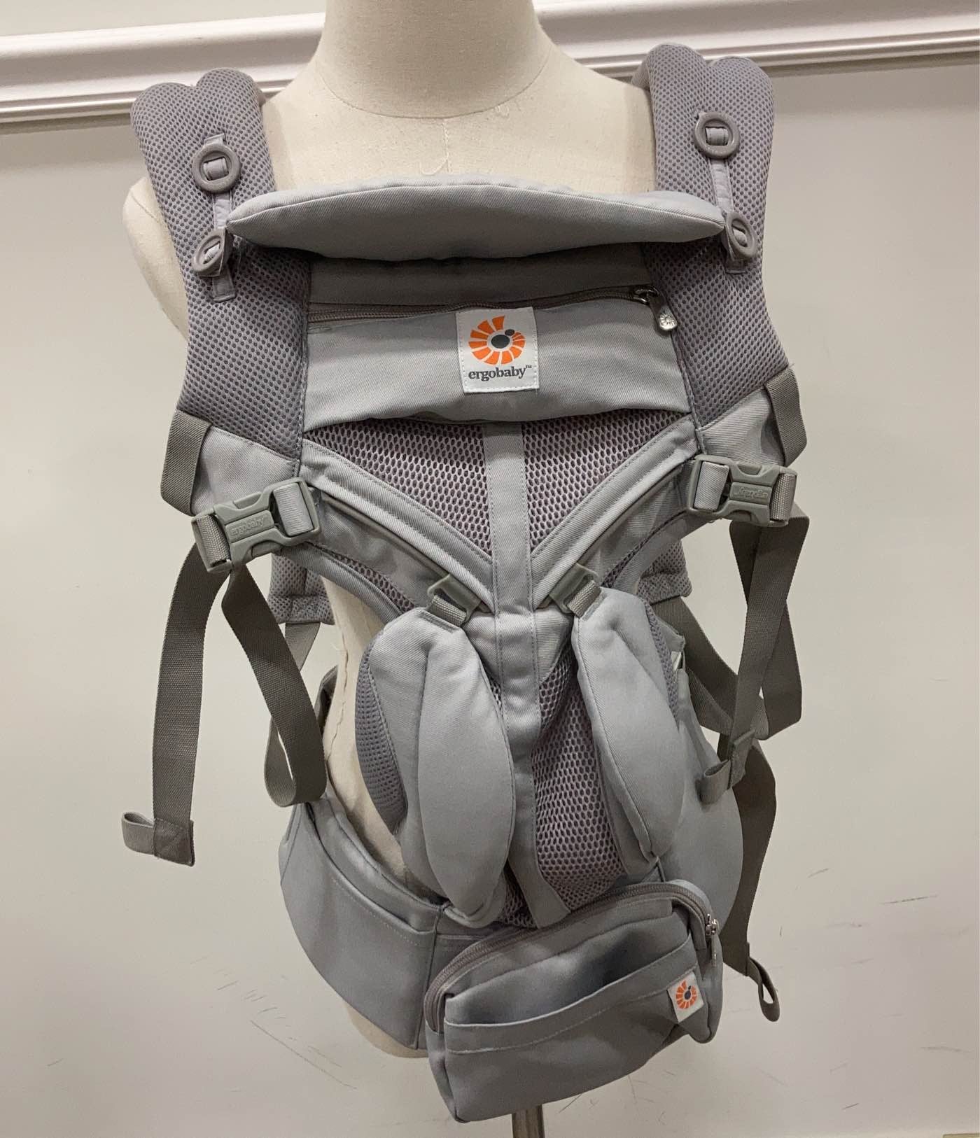 Ergobaby Omni 360 Cool Air Mesh Baby Carrier