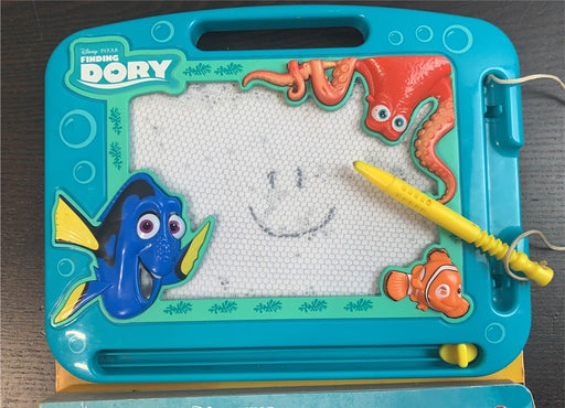 secondhand Disney Pixar Finding Dory Book And Magnetic Drawing Board