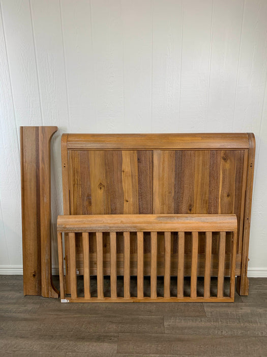 used Bertini Baby Pembrooke Crib