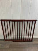 secondhand Munchkin Push To Close Baby Gate