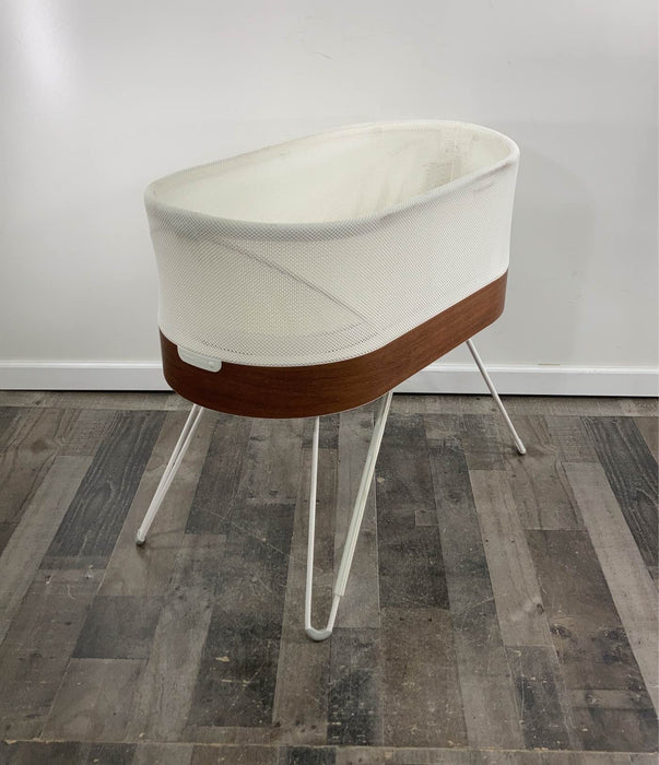 used Happiest Baby SNOO Smart Sleeper