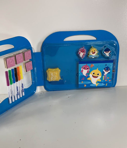 secondhand Pinkfong Nickelodeon Bay Shark Stamper Set