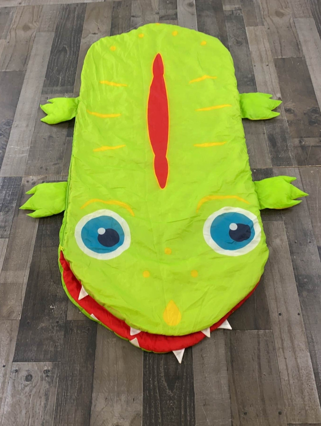 Alligator sleeping bag hotsell