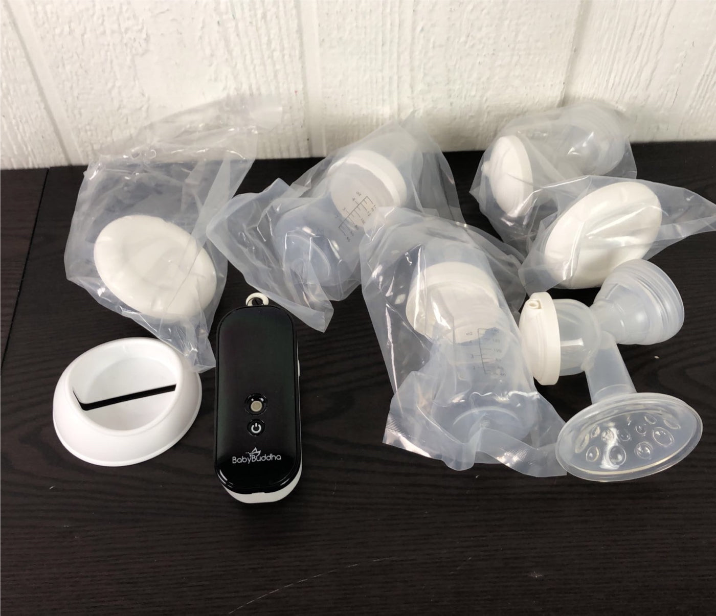 Baby online buddha pump with freemie cups