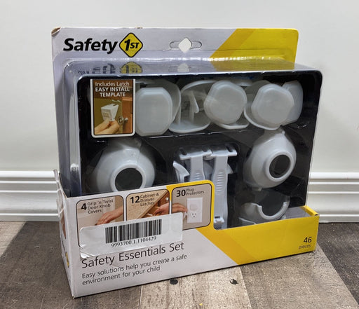 used Safety 1st Safety Essentials Set