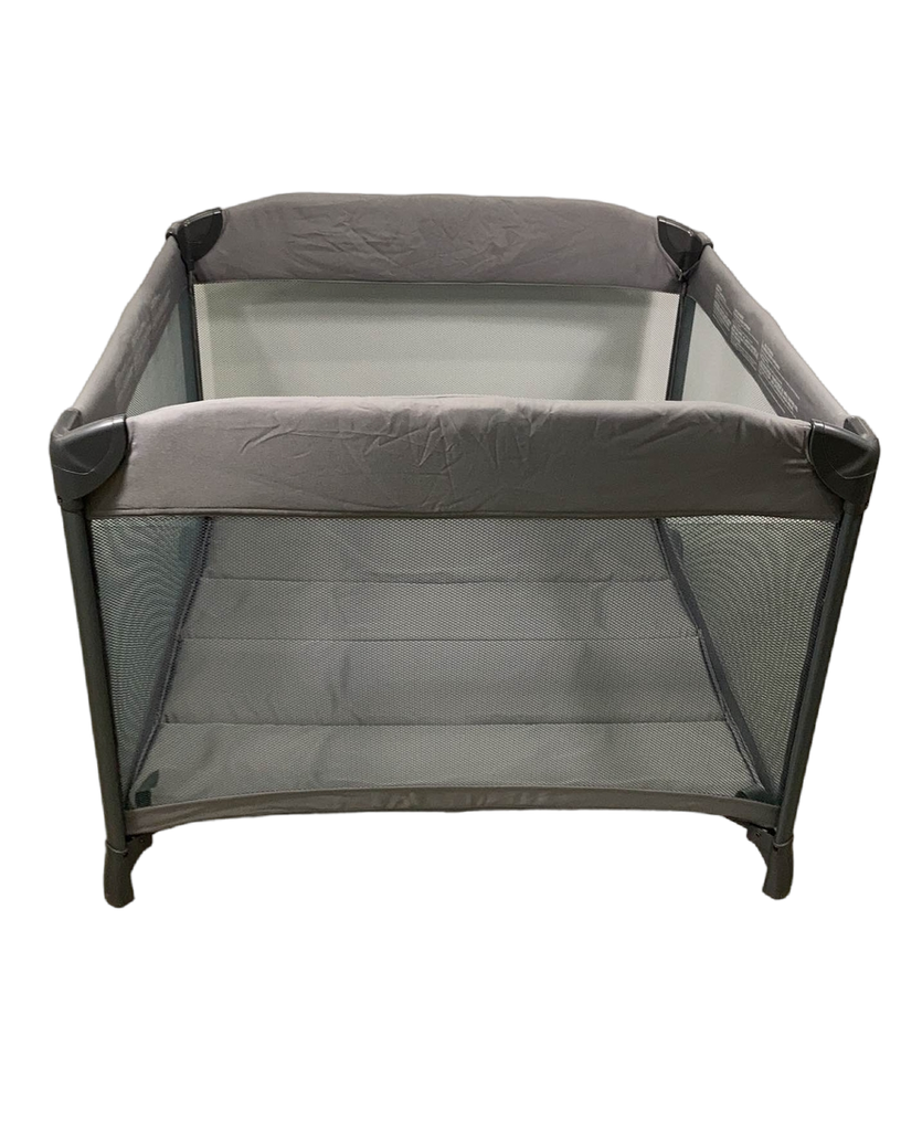 Joovy Room2 Playard, Charcoal