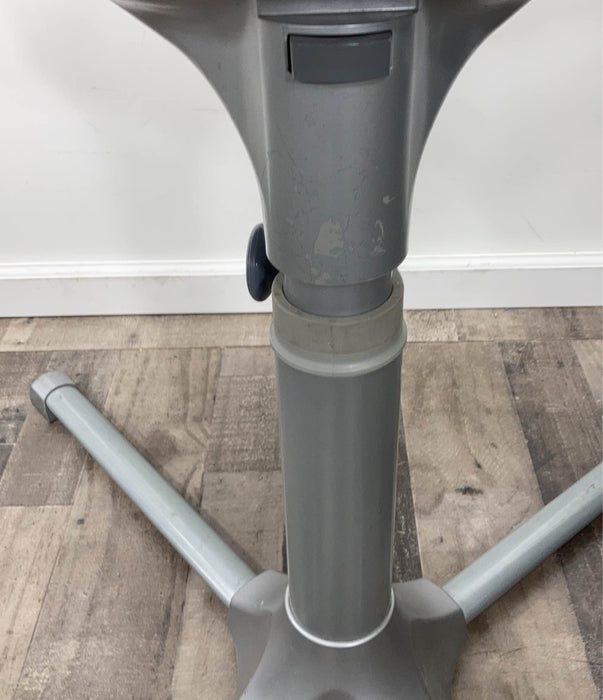 Halo BassiNest Swivel Sleeper, Premiere Series