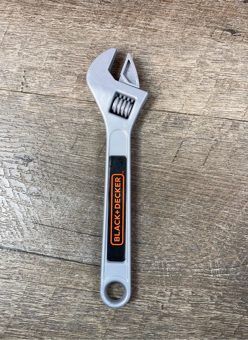 used Black+Decker Tool Bench