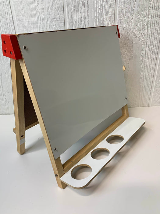 secondhand Battat Easel