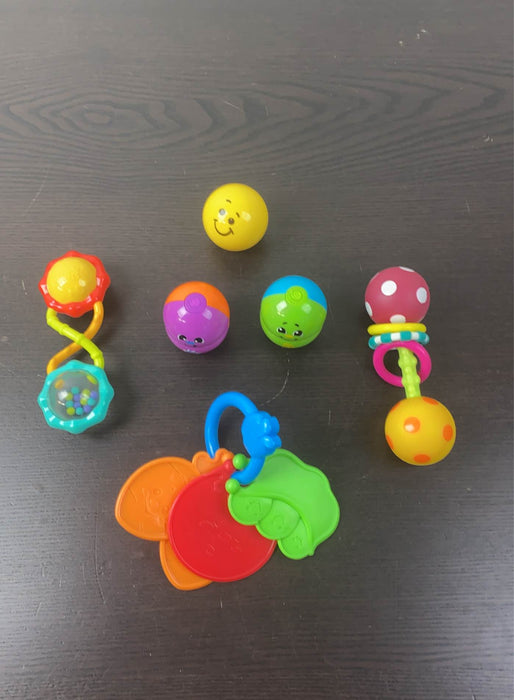 secondhand BUNDLE Grasping Toys