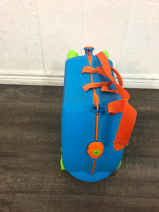 used Travel Gear