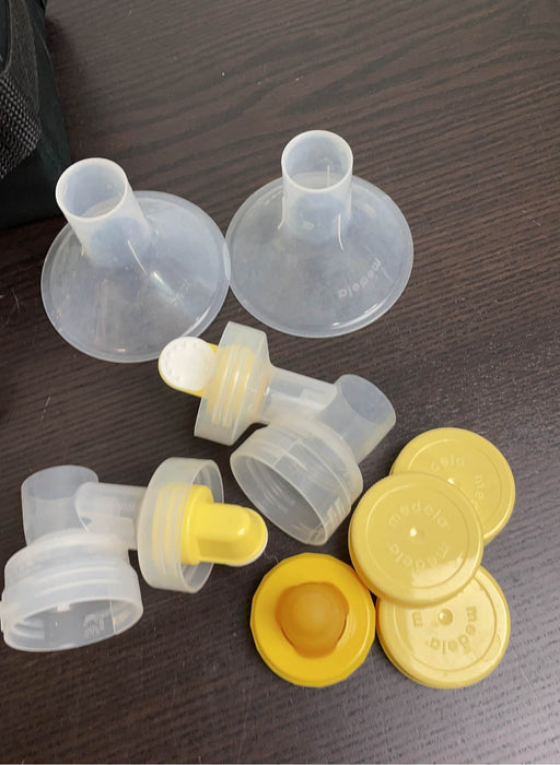 Shop Medela Pump In Style Advanced Breast Pump, With accessories at GoodBuy Gear