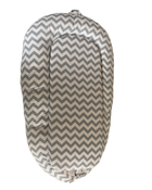 secondhand Abreeze Baby Lounger Bed