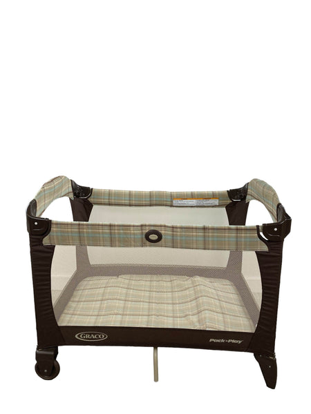 Graco pack n 2024 play green plaid