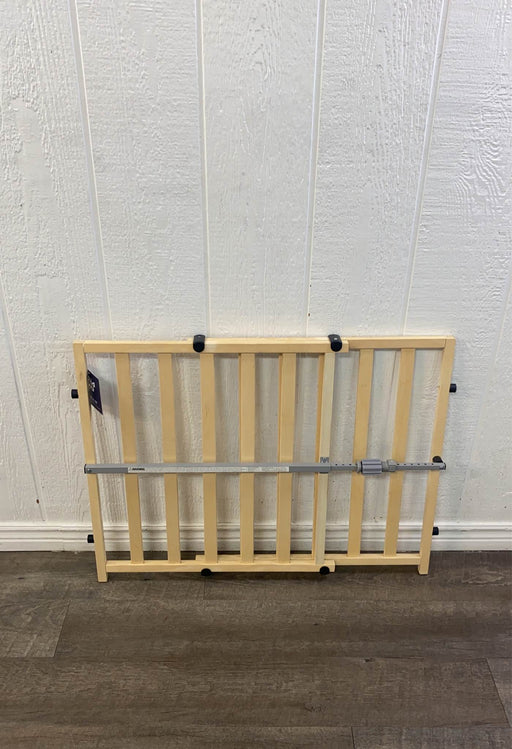 secondhand Regalo Wooden Expandable Safety Gate