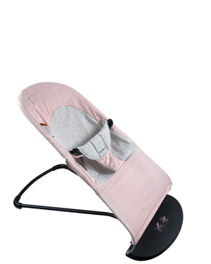 BabyBjorn Bouncer Balance Pink Grey Black Frame