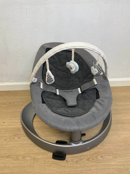 used Nuna LEAF Curv Baby Seat