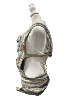 Sakura scout top baby carrier