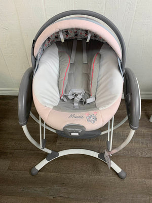 Graco soothing deals system glider