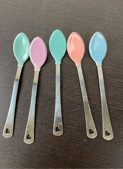 Shop BUNDLE Feeding Accessories, Spoons at GoodBuy Gear
