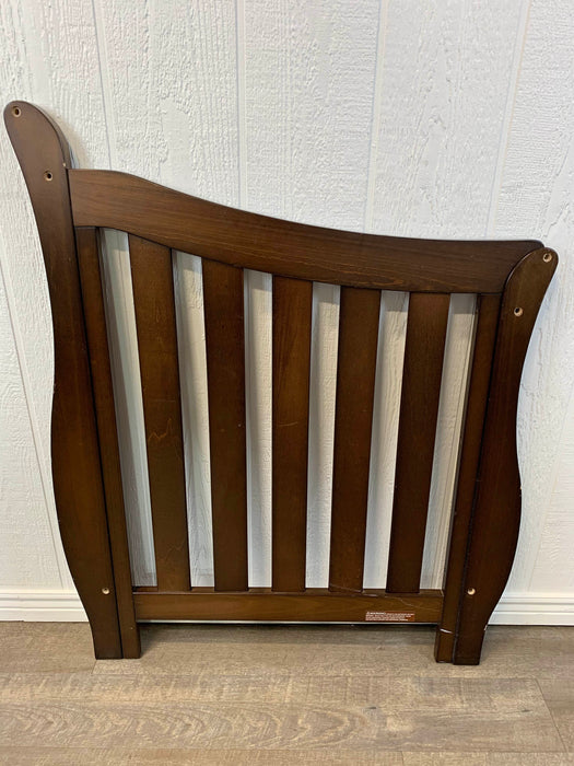 secondhand Delta Children Bentley 4-n-1 Crib