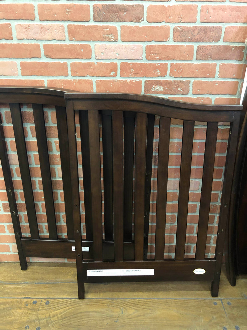 Baby Cache Bliss Essentials Curved Top Crib