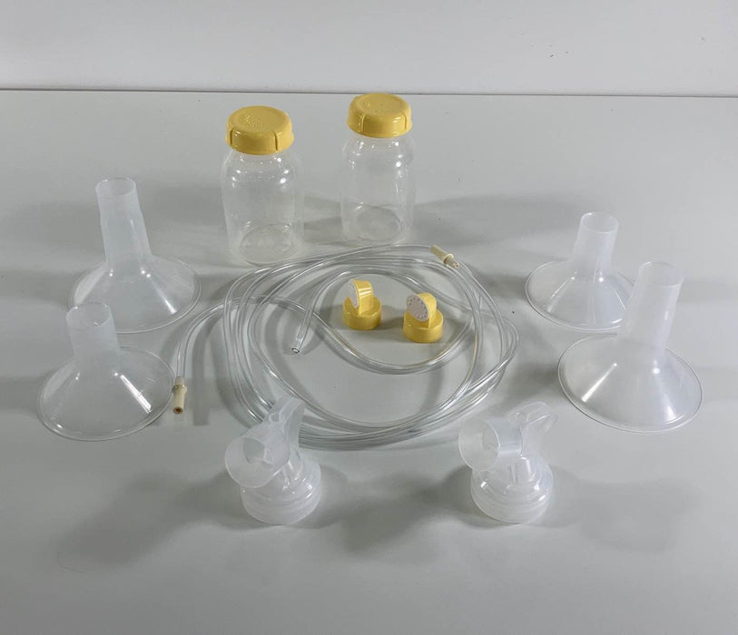 Shop BUNDLE Medela Accessories at GoodBuy Gear