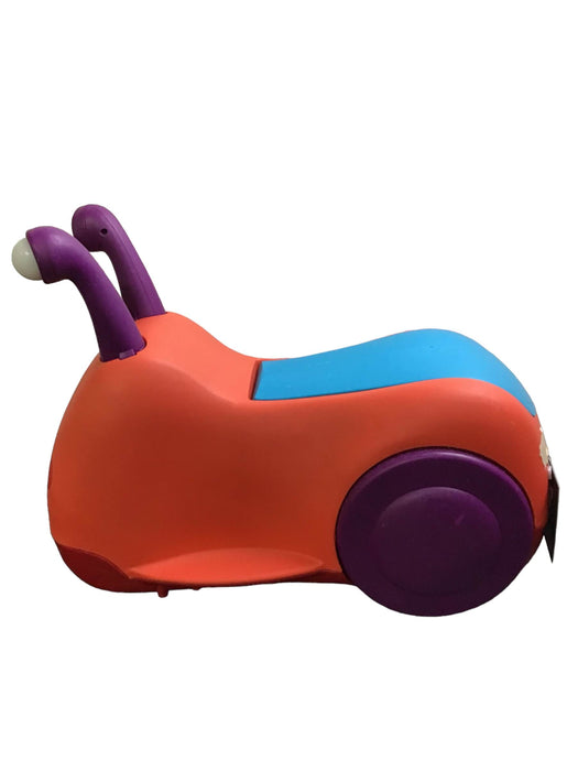 secondhand B. toys Buggly Wuggly (Snail Ride On)