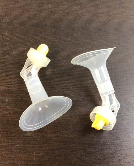 Shop BUNDLE Medela Accessories, 27mm at GoodBuy Gear