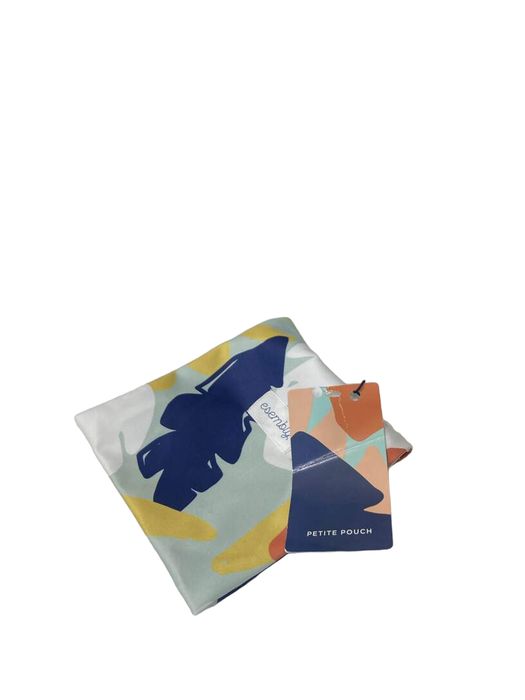 Shop Esembly Petite Pouch at GoodBuy Gear