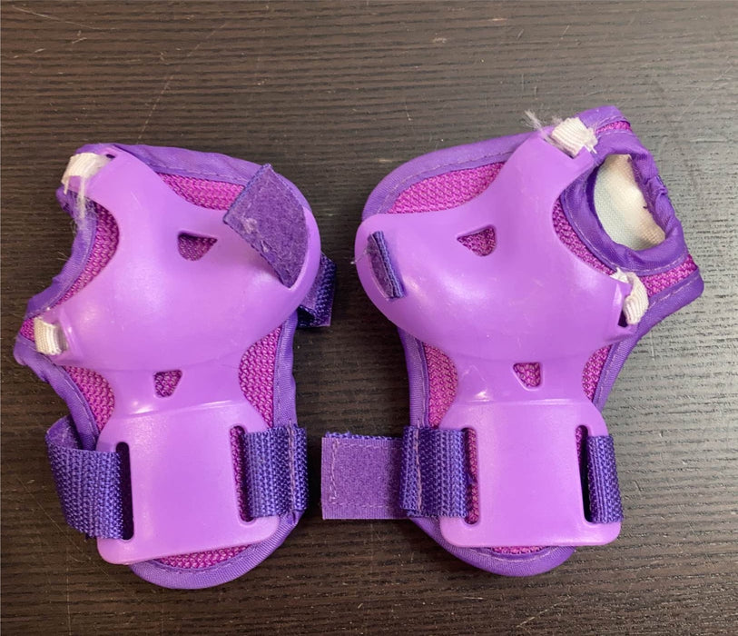 Shop eNilecor Protective Gear Set at GoodBuy Gear