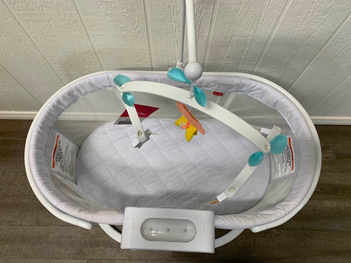 secondhand Fisher Price Soothing Motions Bassinet