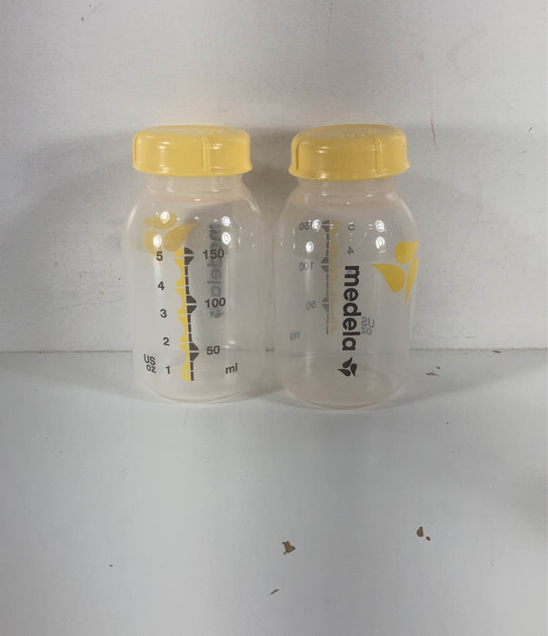 Shop Medela 5oz Bottles at GoodBuy Gear