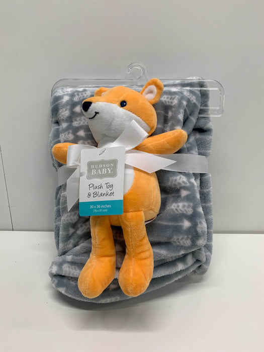 used Hudson Baby Plush Toy & Blanket