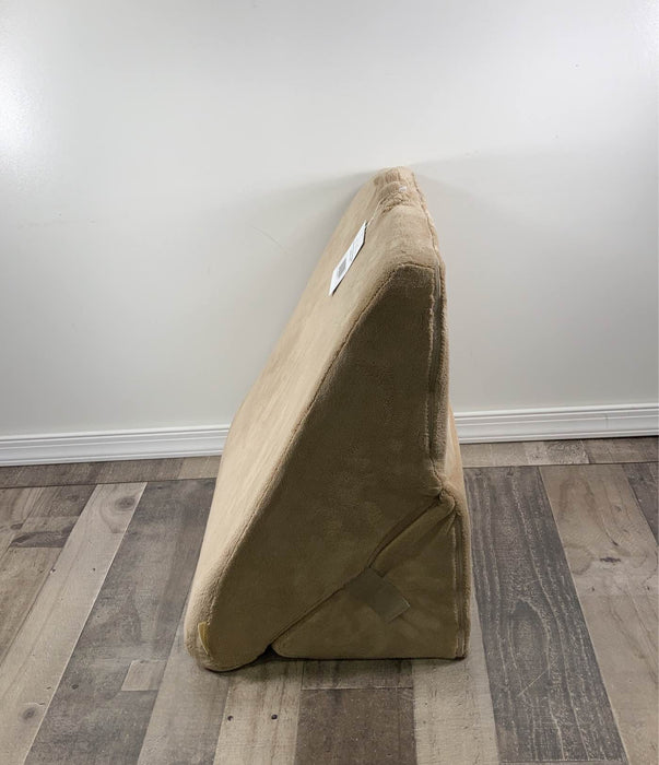 used Brookstone 4-In-1 Wedge Bed Pillow