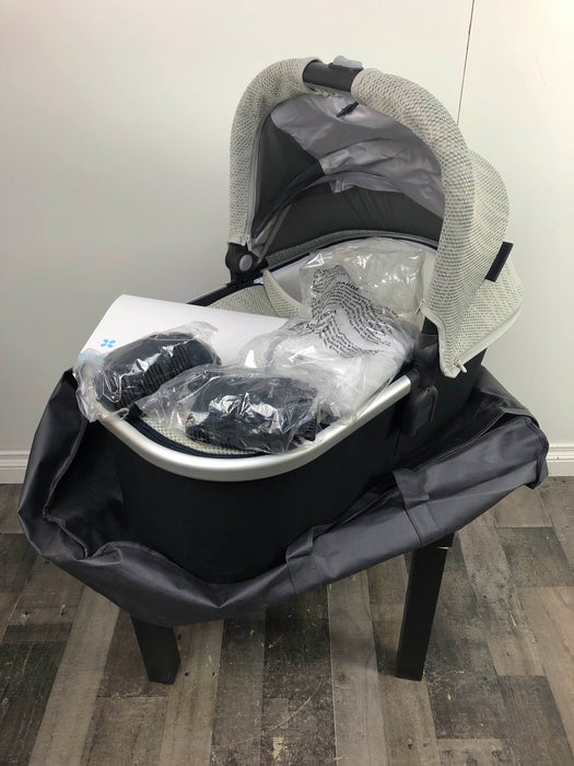 UPPAbaby VISTA V2 Stroller, 2019, Bryce (White Marl)