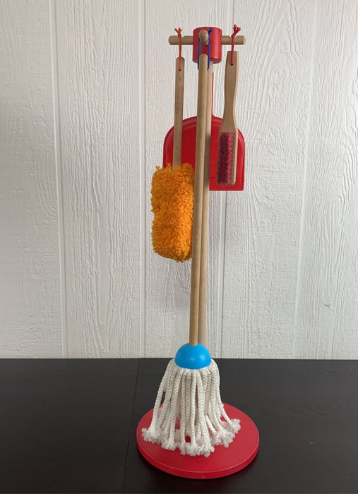 secondhand Melissa & Doug Let’s Play House! Dust! Sweep! Mop!