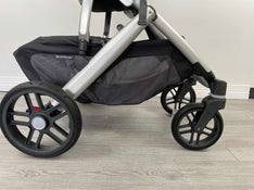 UPPAbaby VISTA V2 Stroller