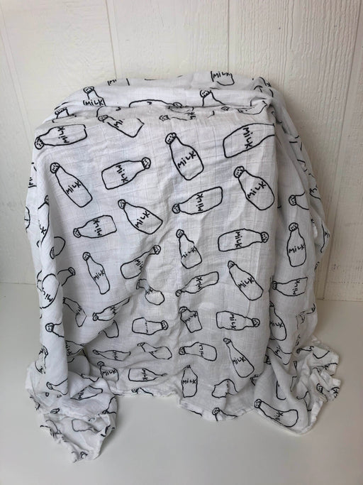 used Loved Littles Nursing Cover