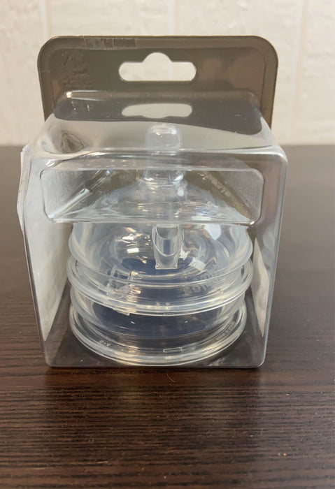 Shop Comotomo Replacement Nipple 2 pack, Slow Flow at GoodBuy Gear