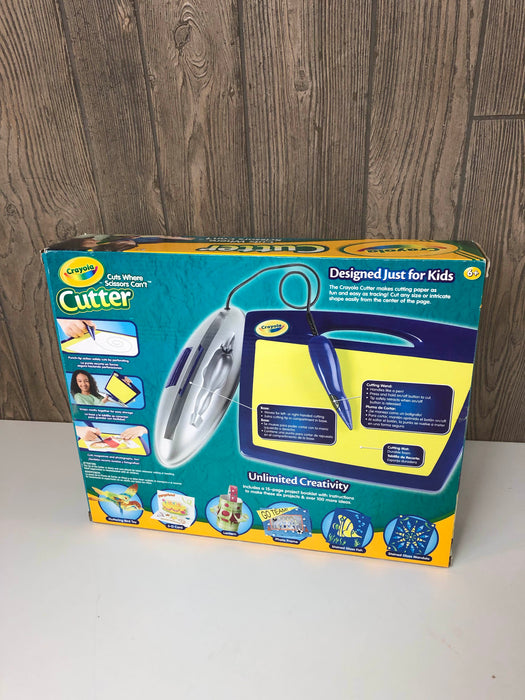 secondhand Crayola Cutter Set