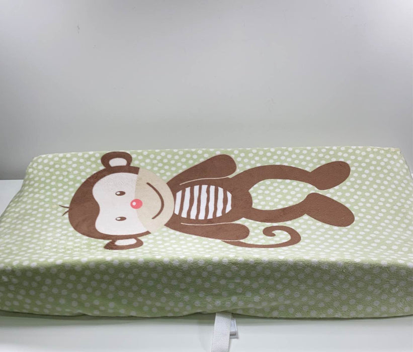 Shop BUNDLE Changing Pad With Covers at GoodBuy Gear