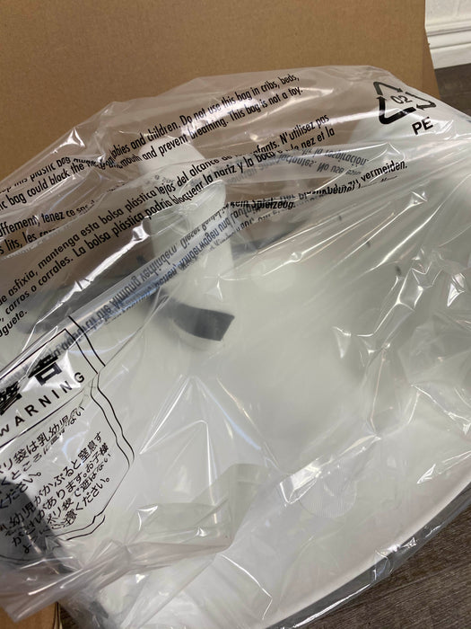 secondhand Oxo Sprout High Chair