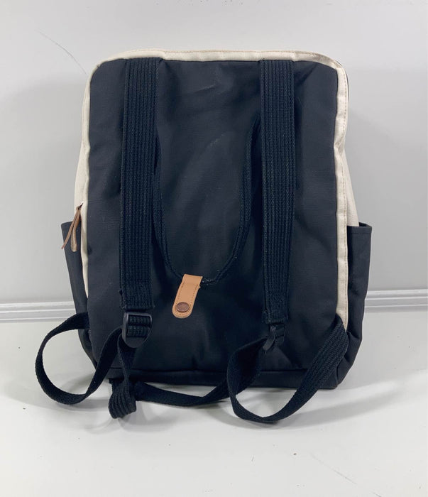 secondhand Petunia Pickle Bottom Intermix Backpack