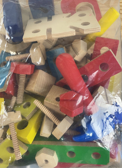 secondhand Melissa & Doug Solid Wood Project Workbench Play Building Set