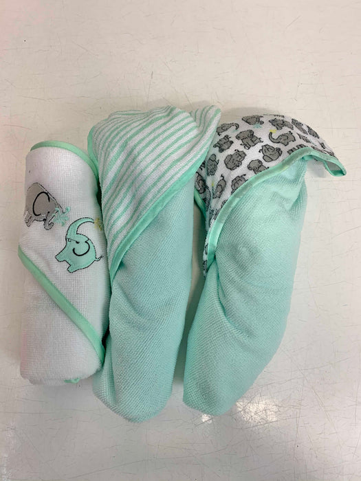 used BUNDLE Hooded Towels