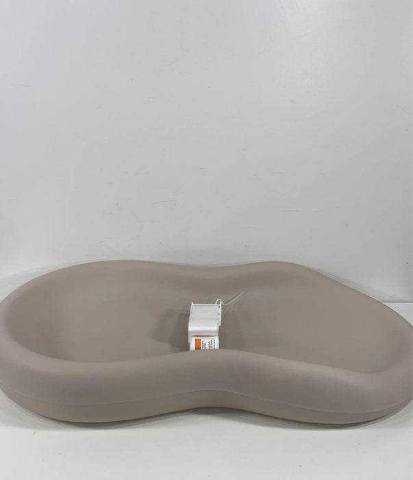 Shop Keekaroo Peanut Changing Pad, Vanilla at GoodBuy Gear