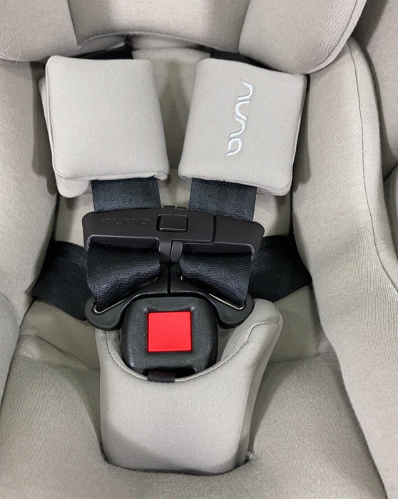 secondhand Carseat