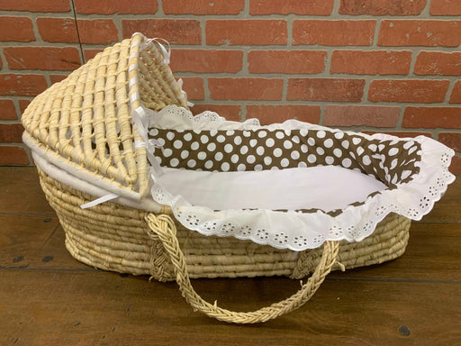 used Badger Basket Natural Moses Basket with Hood