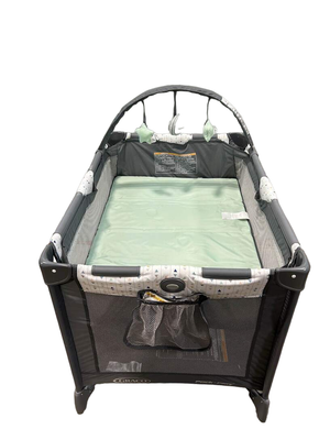  Graco Pack and Play On the Go Playard